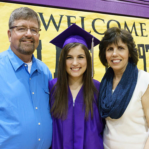 Family cheerleader turned fighter, defeats MDS